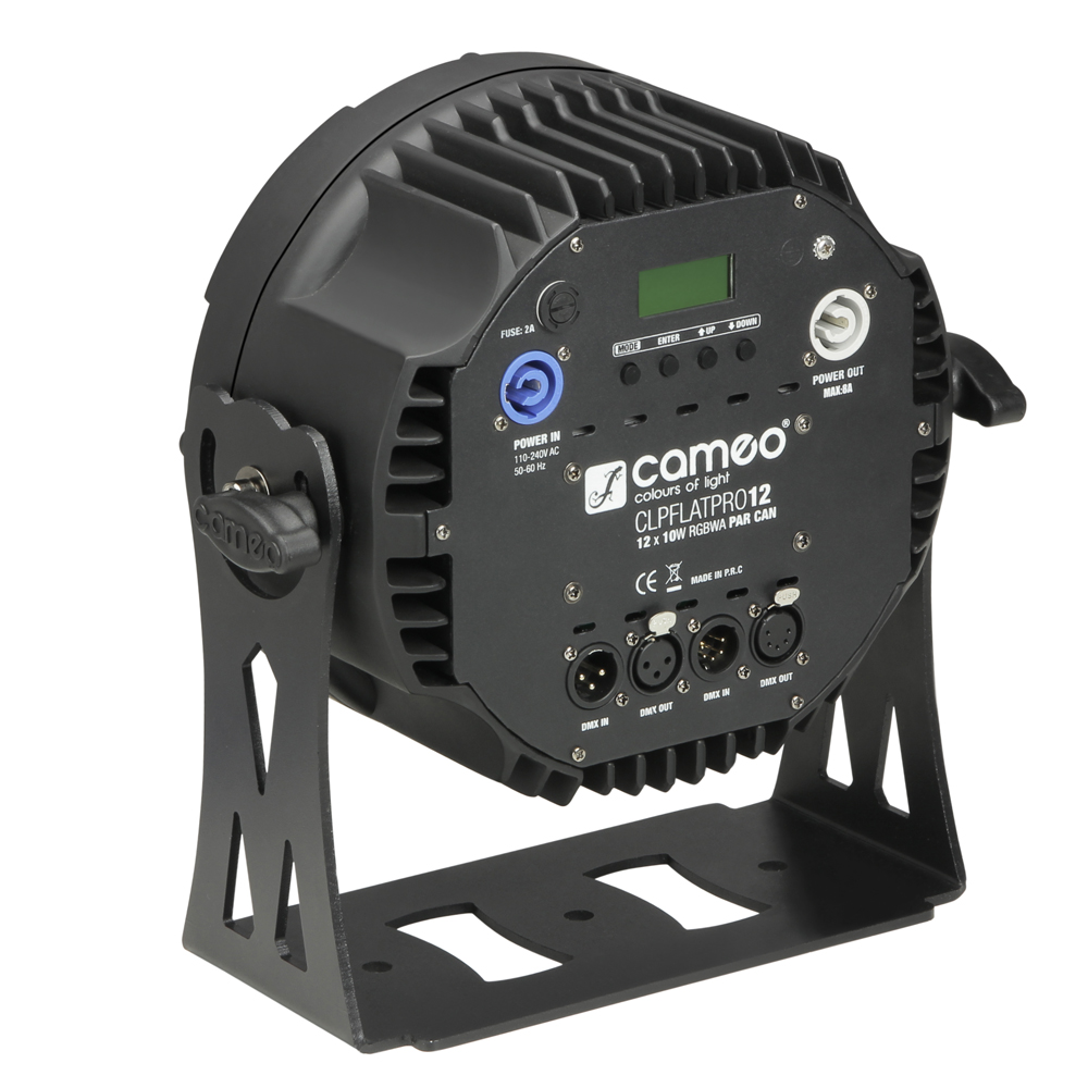 Cameo NEW FLAT PRO PAR CAN 12 - 12 x 10 W FLAT LED RGBWA PAR light in black housing - Image 3